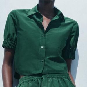 NWT Zara Button Down Green Collared Shirt Size Small